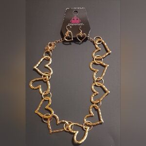 paparazzi Gold Hammered Heart Link Necklace & Earrings Set